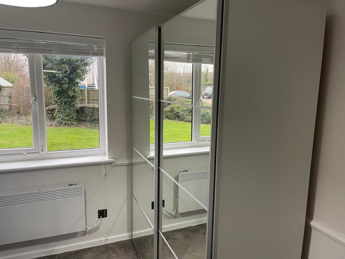 Modern 1 Bed Ground Floor Apartment Dartford Exterior photo